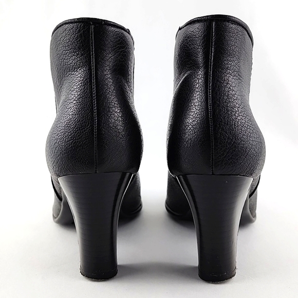 A2 Aerosoles Heelrest Gold Role Black Faux Leather Heeled Ankle Boots Size 7.5 - Picture 3 of 15